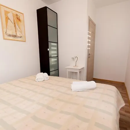 New Apt Near Beaches & Old Town, With Free Parking Σπλιτ